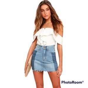Evidnt Colorblock raw hem showstopper blue jean mini skirt